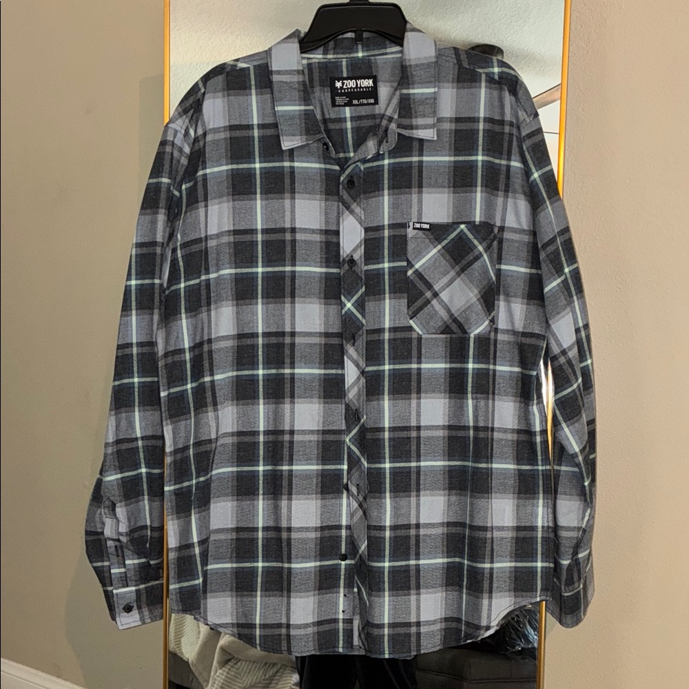 Zoo York Black and Gray Plaid Casual Shirt